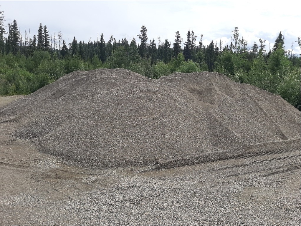 Screening plant red and white Patterson Gravel Pit